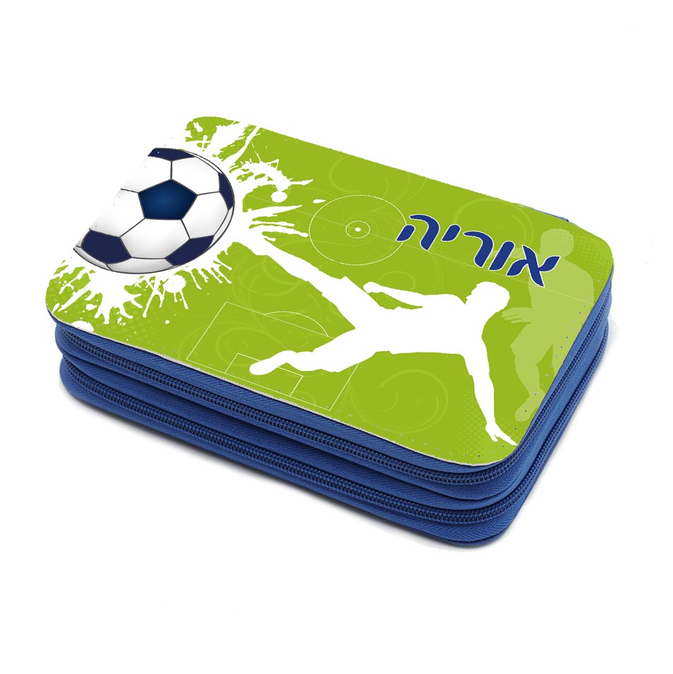 קלמר עם ציוד כדורגל קלמר עם ציוד כדורגל
