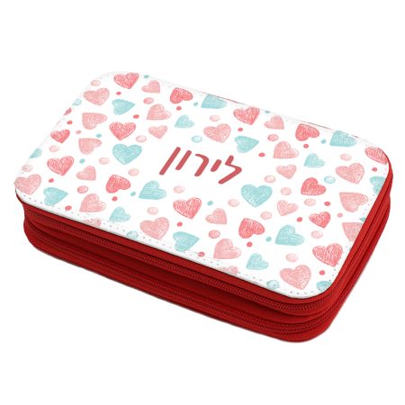 קלמר עם ציוד לב פסטל